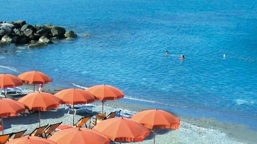 Apartment Appartamento Venere Cecina  Italy